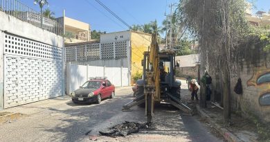 Avanza rehabilitación vial en Costera Vieja para mejorar movilidad en Acapulco, Guerrero / @AbelinaLopezR