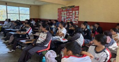 SEV promueve la salud emocional en estudiantes de Zongolica / @rocionahle @GobiernoVer >>>