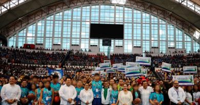 Más de 2 mil 800 jóvenes convierten a Veracruz en la capital nacional del deporte y el civismo estudiantil /  @rocionahle